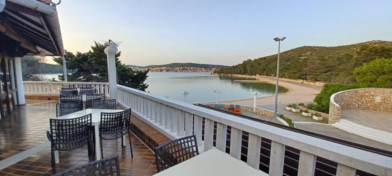 Mobile Home Lux Otok Murter 제제라 외부 사진